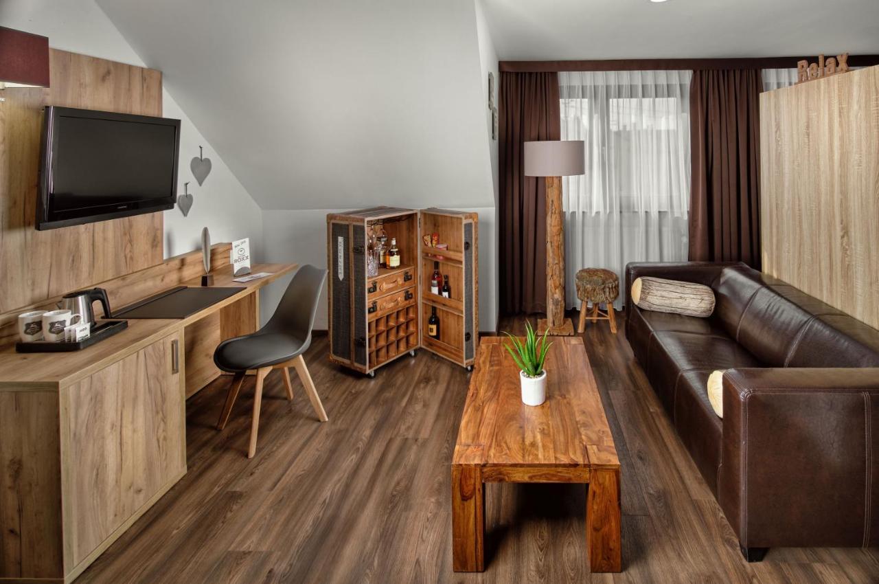 Neo Hotel Linde Esslingen 에즐링겐 외부 사진