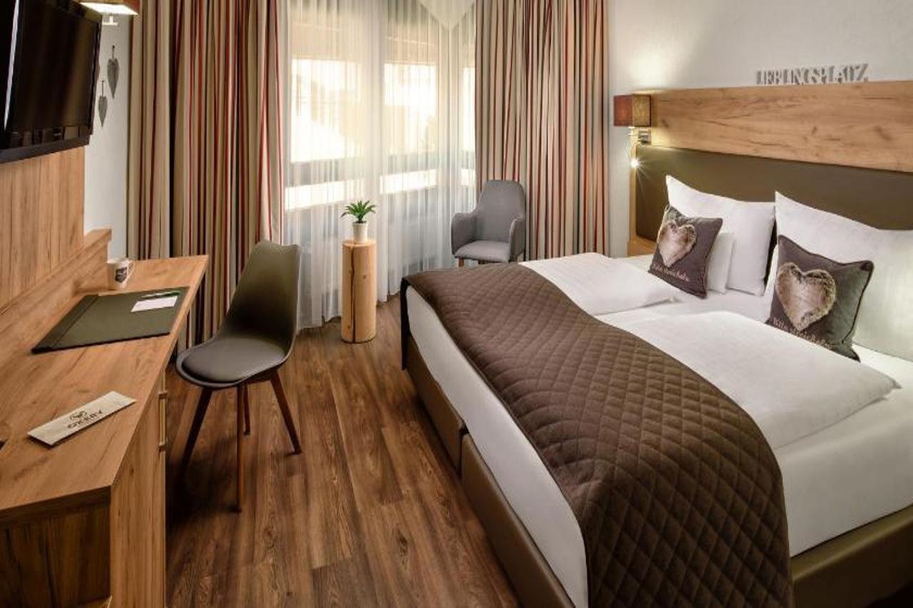 Neo Hotel Linde Esslingen 에즐링겐 외부 사진